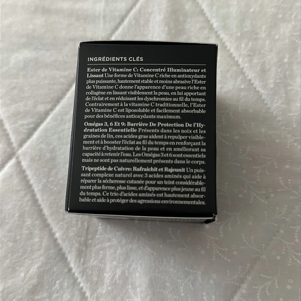 Perricone MD's Cold Plasma+ Advanced Serum Concentrate - Picture 4 of 5